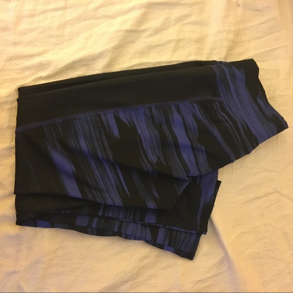 Cropped leggings - Picture 1 of 3